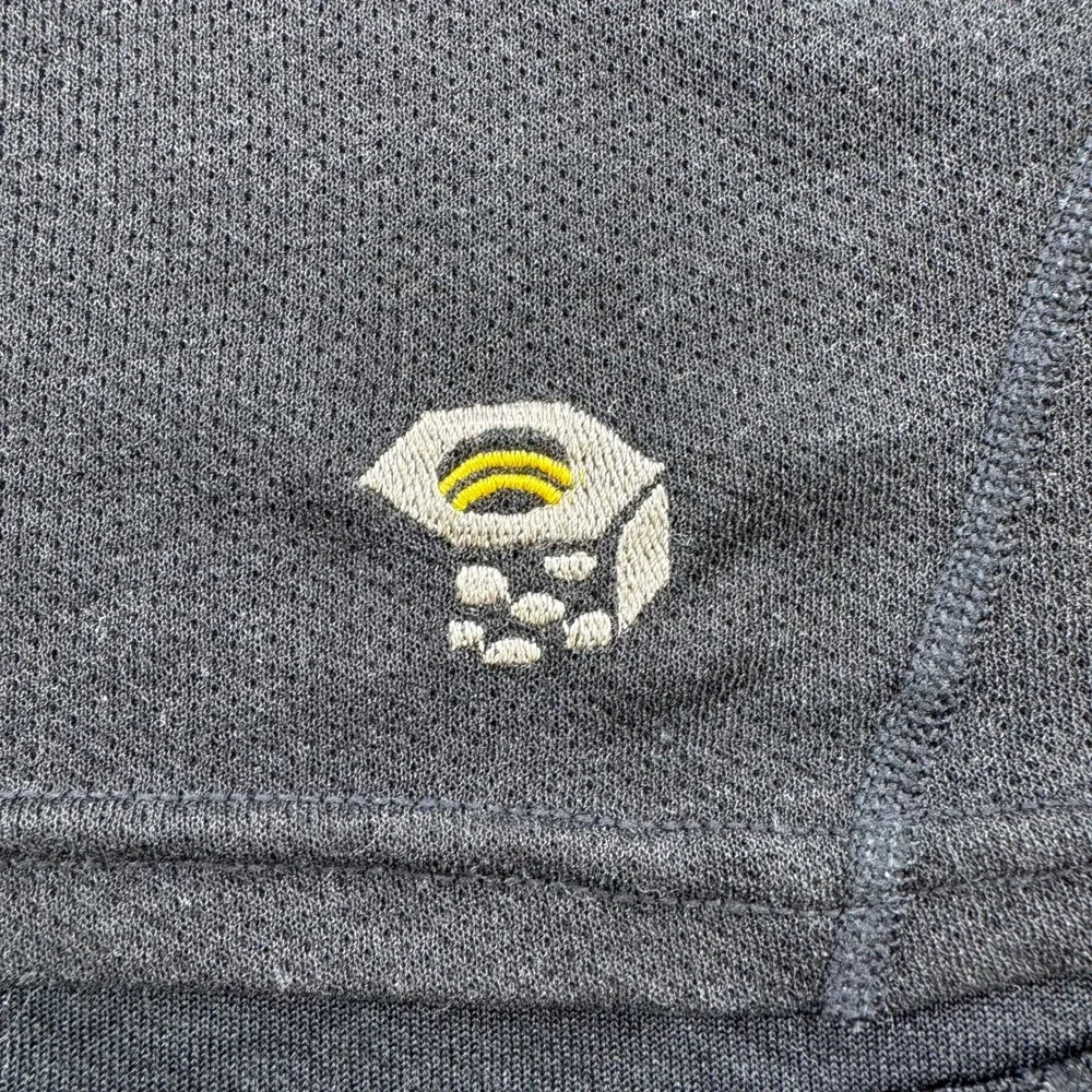 Vintage‎ Mountain Hardwear 1/4 Zip Base Layer Pullover Mens M Black Made in USA